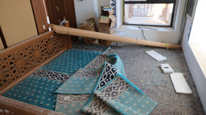 TOKİ projesi kapsamında yapımı tamamlanan cami açılmadan harabeye döndü - Resim: 4