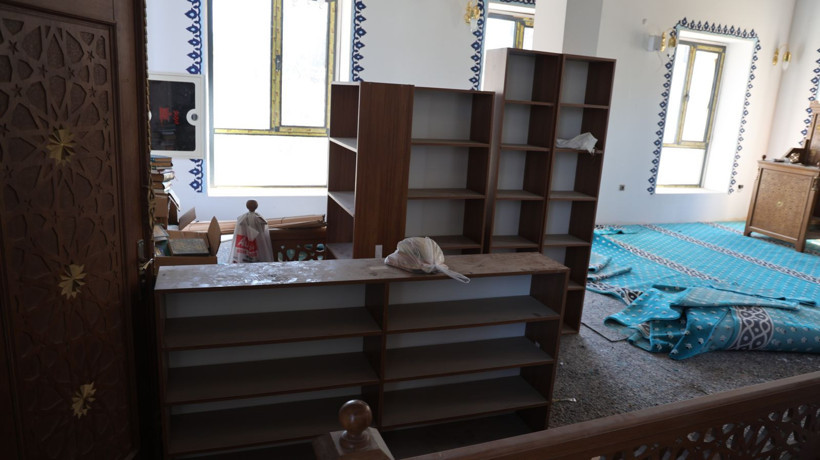 TOKİ projesi kapsamında yapımı tamamlanan cami açılmadan harabeye döndü - Resim: 8