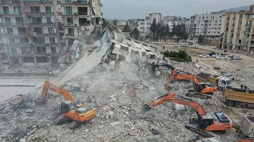 “Köle gibi çalıştırıldılar”: 8 bin Türk’ü 3 yıl sonra sınır dışı ediyorlar - Resim: 2