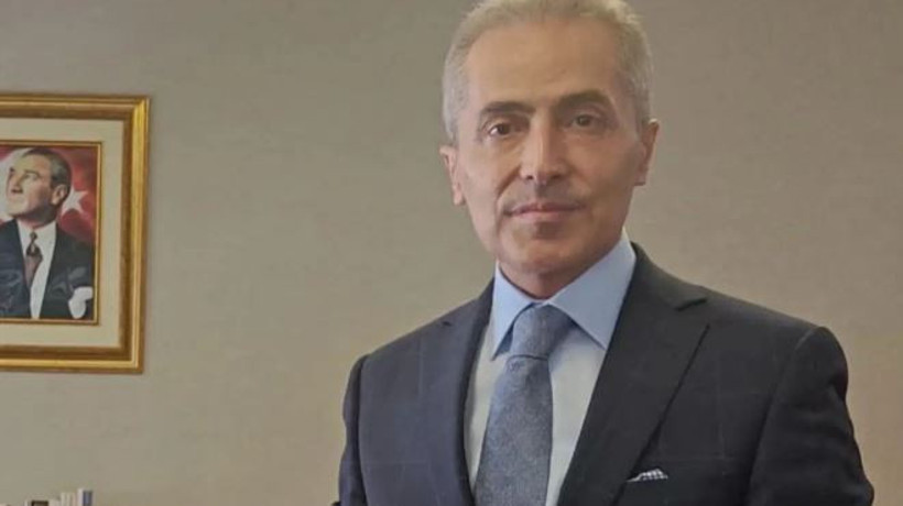 Kapadokya'da balonlar 15 Temmuz anısına Türk bayrakları ve afişlerle uçtu - Resim : 2