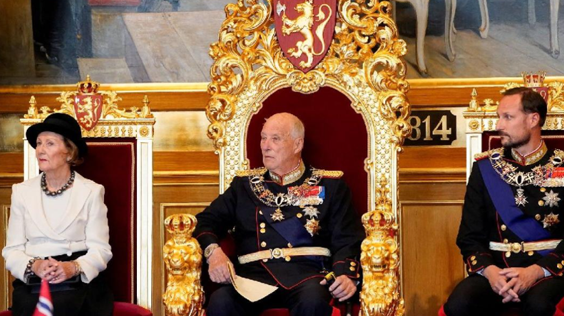 Norveç Kralı öldü, tabutu gündem oldu: Tasarımı servet ediyor - Resim: 3