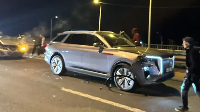Trabzonsporlu Andre Onana trafik kazası geçirdi - Resim : 2