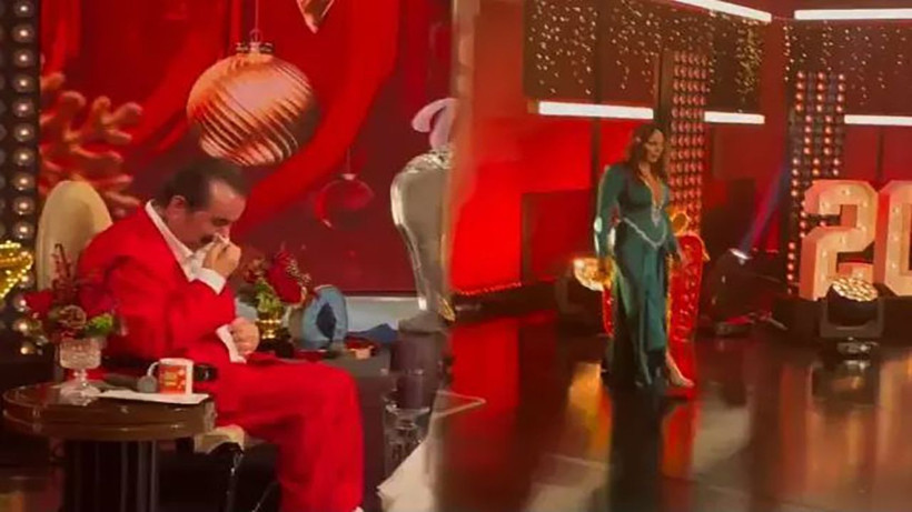 İmparator'un gözyaşları: 22 yıllık küslük yılbaşıda bitti! İbrahim Tatlıses Asena'yı görünce ağladı! - Resim: 49