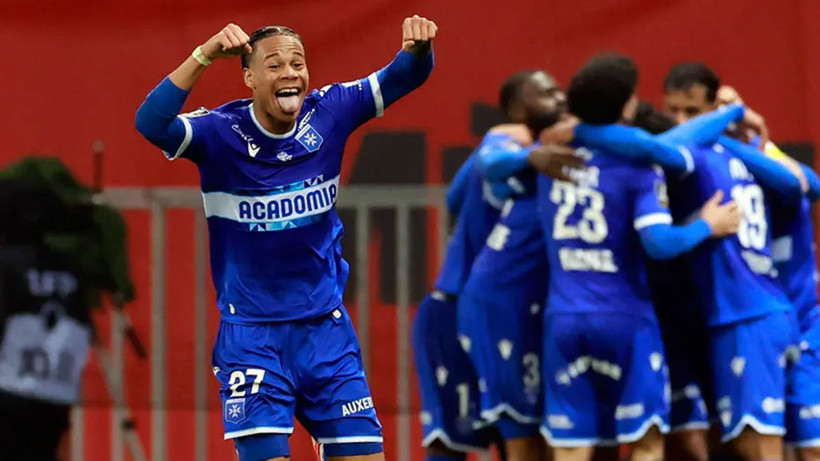 Galatasaray’dan sürpriz transfer hamlesi: Orta sahaya takviye - Resim : 2