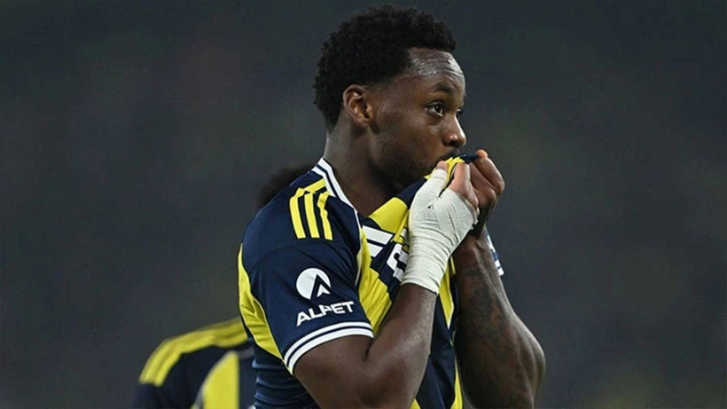 Jhon Duran'ın Fenerbahçe'den neden ayrılmak istediği ortaya çıktı - Resim: 9