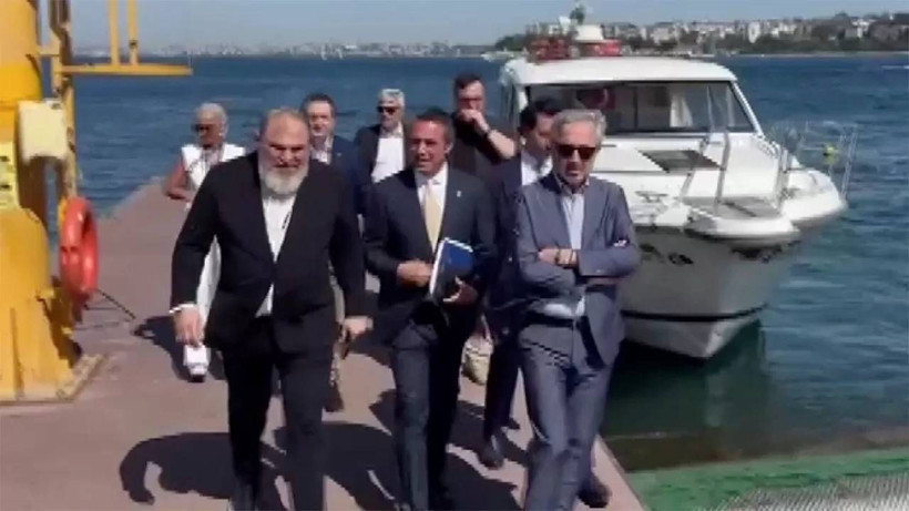 Gözler onu arıyordu… Tekneden Ali Koç çıktı: Sadettin Saran ayakta karşıladı - Resim: 2