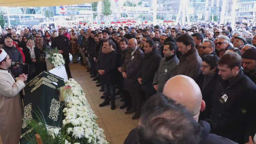 Fatih Ürek'e son veda: Cenazede gözyaşları sel oldu… - Resim: 11