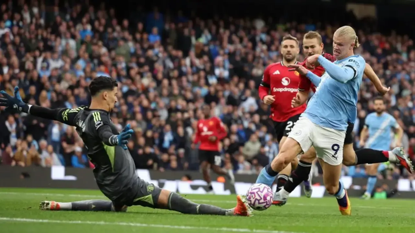 6 aydır saçına makas girmedi: Manchester United taraftarının yemininin bitmesine son 2 maç - Resim: 7