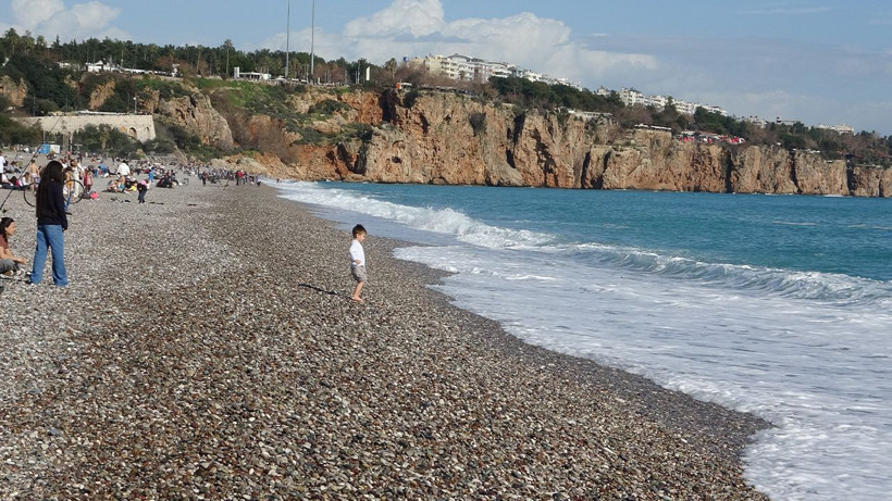 Bir gün arayla iki mevsim: Antalya'da fırtına sonrası güneş açtı - Resim: 6