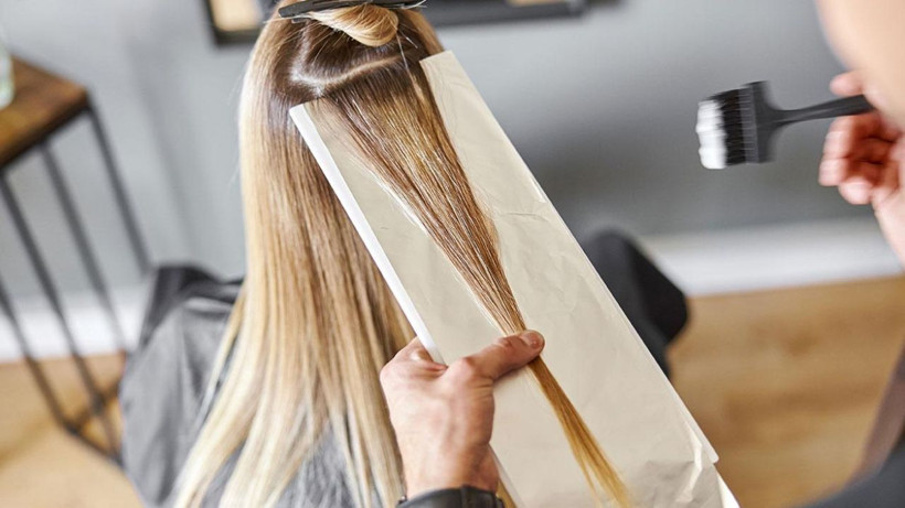 Kuaföre giderken cebiniz rahatlasın: İşte size 10 dakikada mucize saç cilası - Resim: 12