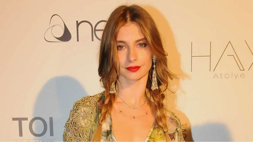 Sanat dünyası şaşkın: Tuba Ünsal’ın eski eşine vefası herkesi hayran bıraktı… Sare artık ortak - Resim: 13