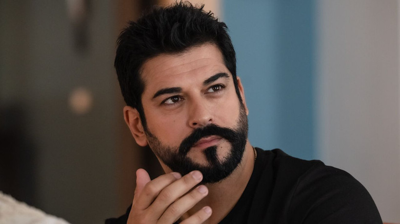 Burak Özçivit Eyüpsultan'da 30 daire birden aldı: 150 milyonu bir çırpıda saydı - Resim: 7