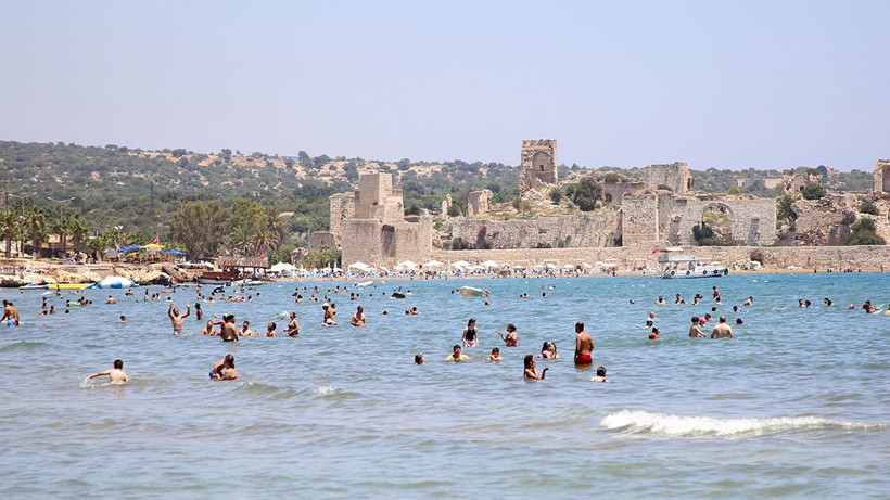 İstanbul'u terk edenlerin yeni gözdesi belli oldu: Emekliler ve uzaktan çalışanlar Mersin’e akın ediyor - Resim: 16