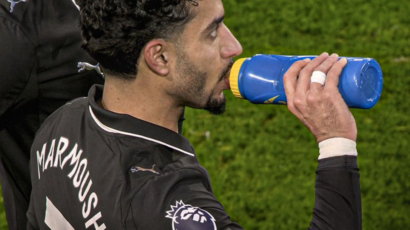 Guardiola iftar molasını yuhalayan Leeds taraftarına haddini bildirdi - Resim: 4