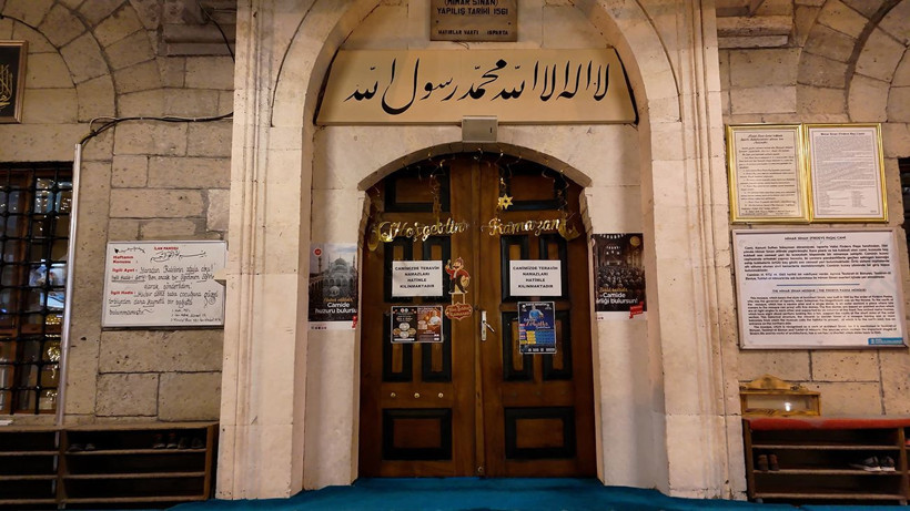 Mimar Sinan’ın Isparta’daki gizli şaheseri: 465 yıllık bu camisinin sırrı ne? Ziyaretçi akınına uğruyor... - Resim: 5