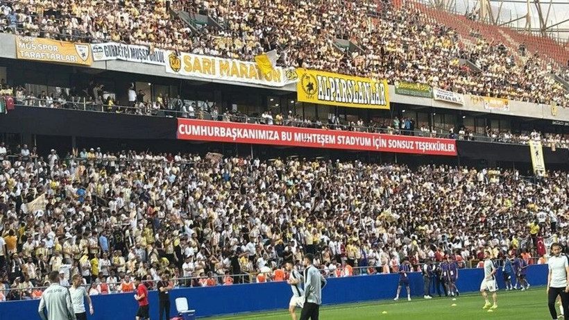 Türk futbolunun köklü takımı şampiyonluk maçında: Bilet fiyatları gündem oldu - Resim: 9