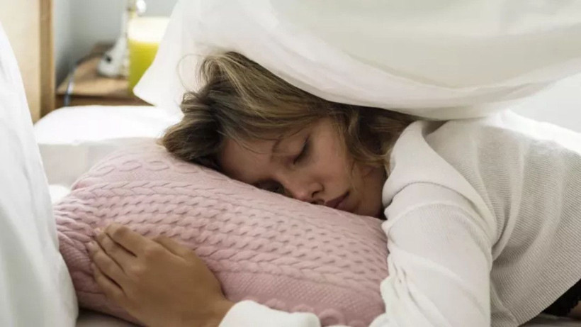 Tutulmuş bir vücutla güne başlamayın: Boyun ağrısını ortadan kaldıran uyku sırları - Resim: 9