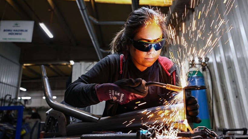 Kayıt dışı istihdam alarmı: Her dört kişiden biri sigortasız - Resim: 7