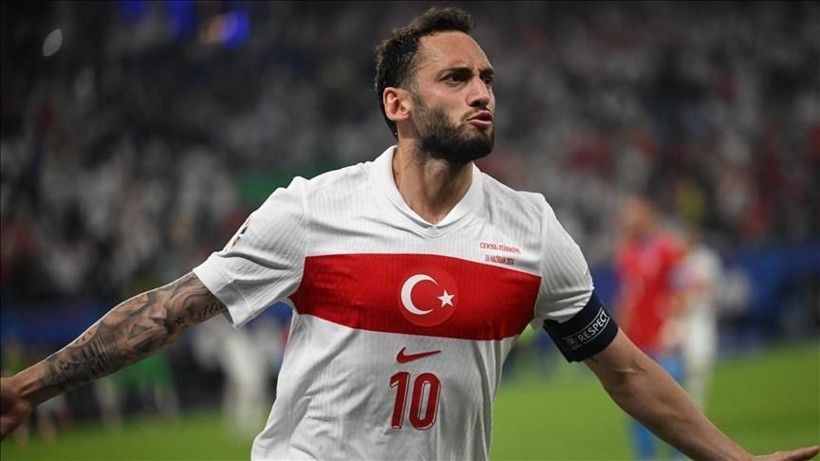 Türkiye’nin kaptanı Hakan Çalhanoğlu için transfer gelişmesi - Resim: 10