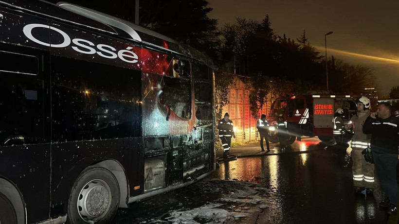 15 Temmuz Şehitler Köprüsü’nde korku dolu anlar: Seyir halindeki metrobüs alev alev yandı - Resim: 3