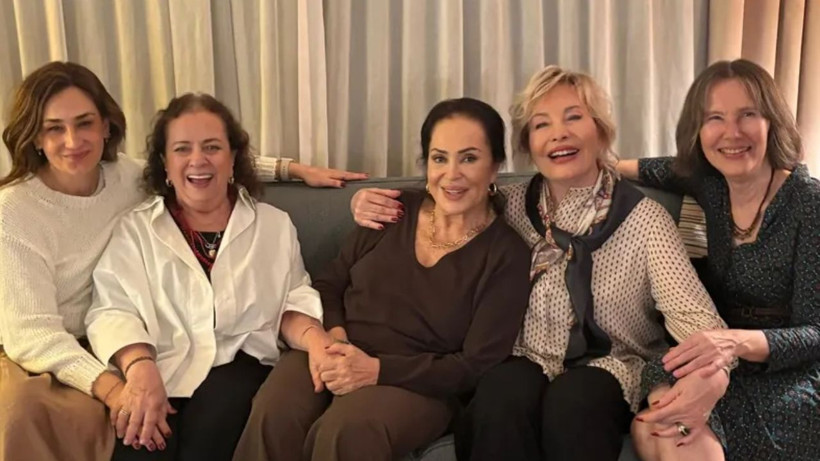 Şener Şen ve Türkan Şoray yıllar sonra aynı karede: Usta sanatçılardan tarihi buluşma - Resim: 2