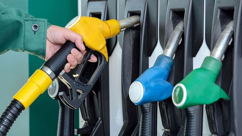 Akaryakıta yeni zam: Benzin rekora koşuyor: İşte güncel zamlı fiyatlar - Resim: 2