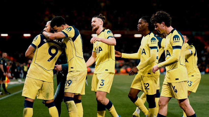 Liverpool'da Galatasaray maçı öncesi büyük kriz: Anfield'da yuhalandılar - Resim: 3