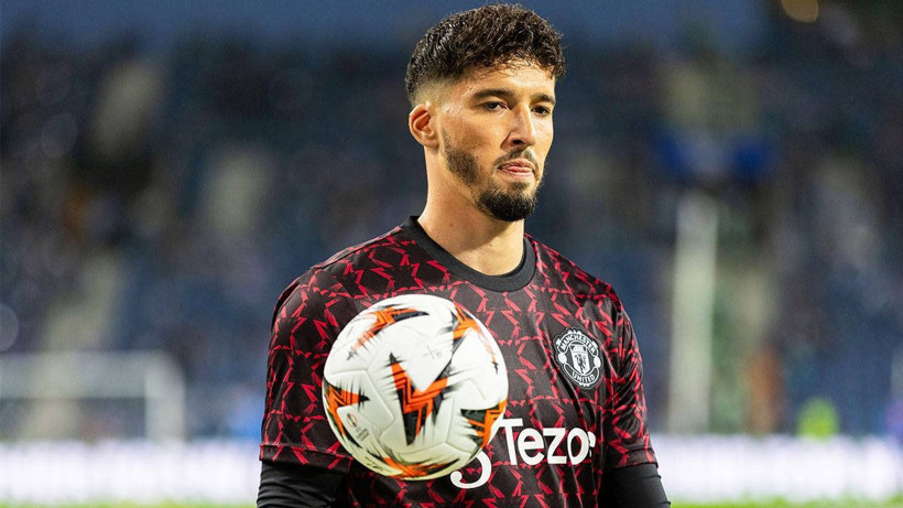 Süper Lig devi Altay Bayındır transferinde Beşiktaş'a rakip oldu - Resim: 1