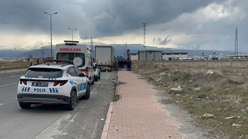 Organize Sanayi’de sır ölüm: TIR’ın yanında cansız bedeni bulundu - Resim : 1