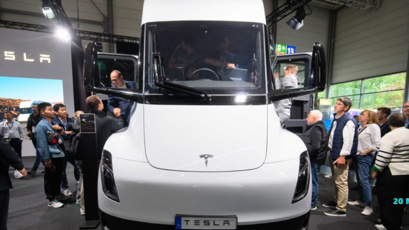 Tesla’dan ‘oyun değiştiren’ dev adım: Elektrikli TIR yollarda - Resim: 5