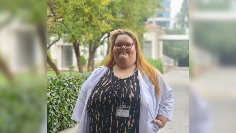 Zorbalıkla büyüdü, pes etmedi: Şimdi psikolog oldu - Resim: 4