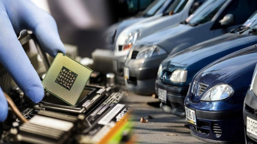 Otomotivde çip krizi kapıda: Savaş iki ayı aşarsa fabrikalar durabilir - Resim: 1