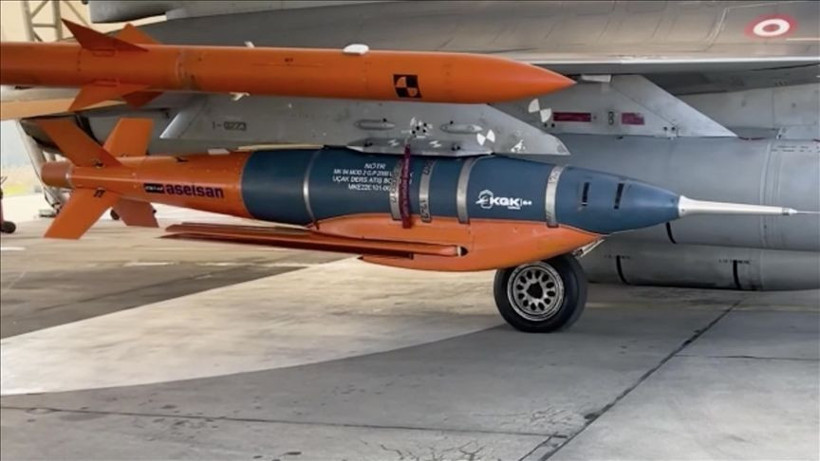 ASELSAN Türkiye'nin yeni füze sistemini tanıttı: Görüntüler göz kamaştırdı - Resim: 1