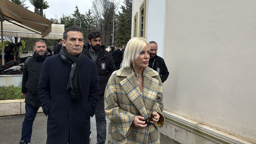 Ünlü yapımcı Erol Köse’ye veda: Cenazeye kimler geldi, neler yaşandı? İşte detaylar… - Resim: 21