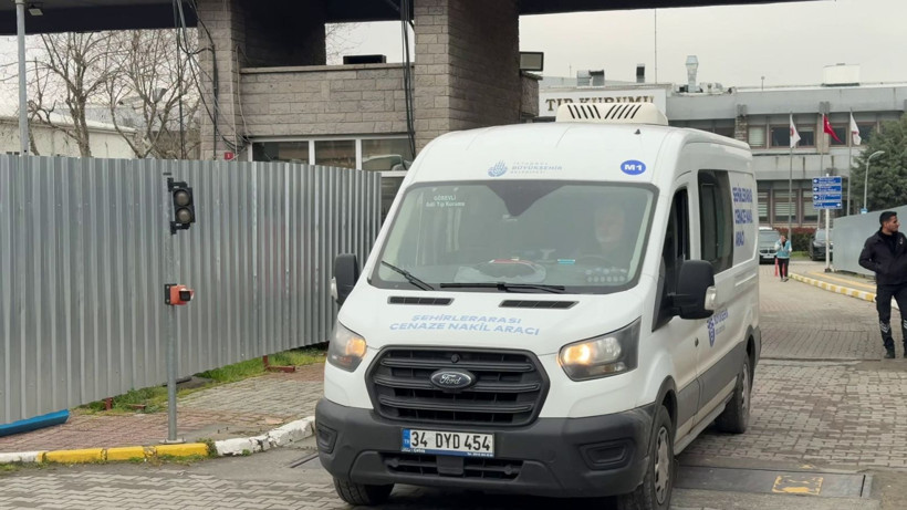 Ünlü yapımcı Erol Köse’ye veda: Cenazeye kimler geldi, neler yaşandı? İşte detaylar… - Resim: 17