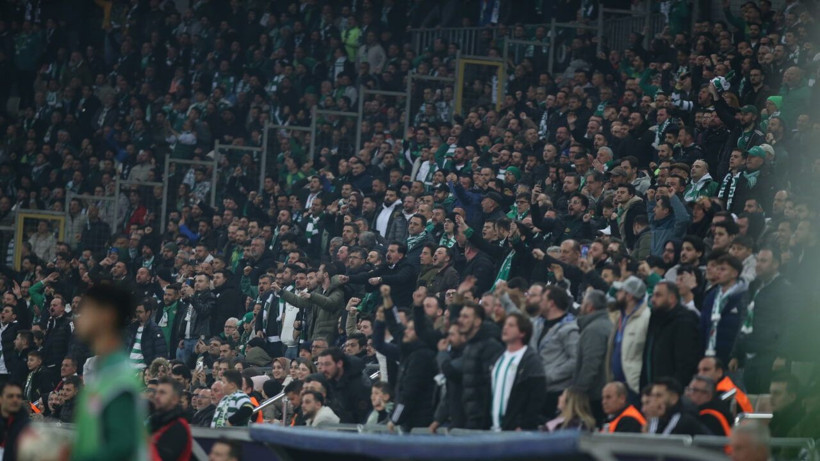 Türk futbolunun efsanesi şampiyonluk yolunda yara aldı... Süper Lig'de estiriyorlardı - Resim: 6