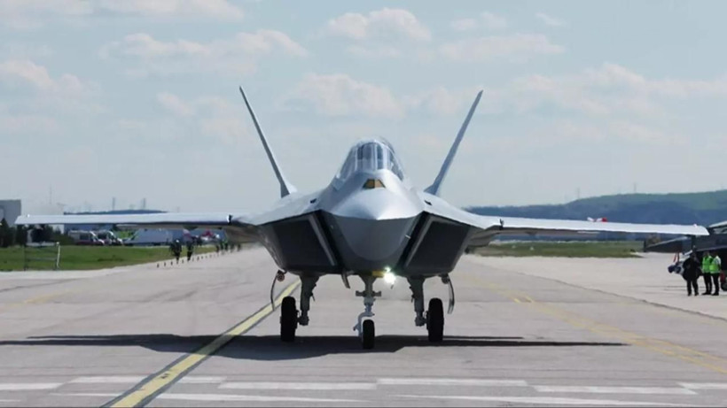 KAAN sahaya iniyor: Teslimat tarihi öne çekildi - Resim: 7