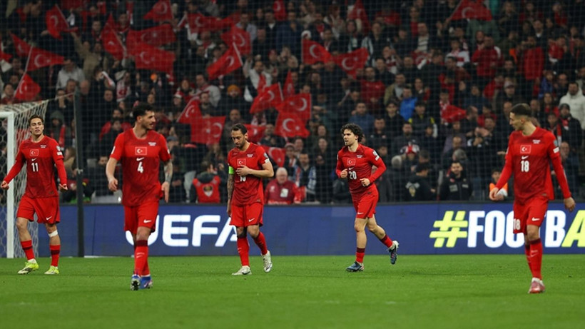 Montella kararını verdi: 5 yıldız kadro dışı - Resim: 7