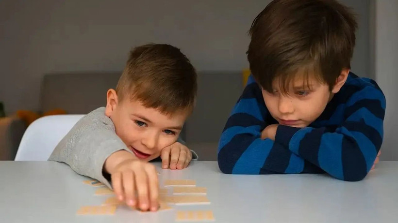 Otizmde erken tanı hayat değiştiriyor - Resim: 10