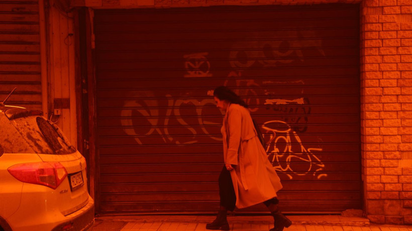 Afrika'dan geldi Yunanistan'ı kızıla boyadı - Resim: 5