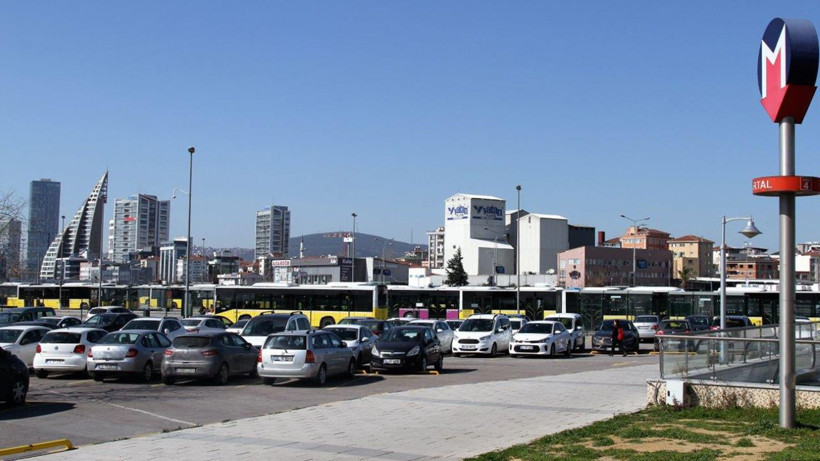 İstanbul'da en çok otopark alanına sahip 10 ilçe - Resim: 13