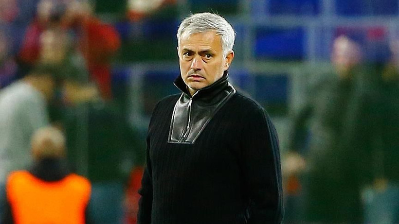 Efsane futbolcudan flaş çağrı: "Geri dön Jose Mourinho" - Resim: 5