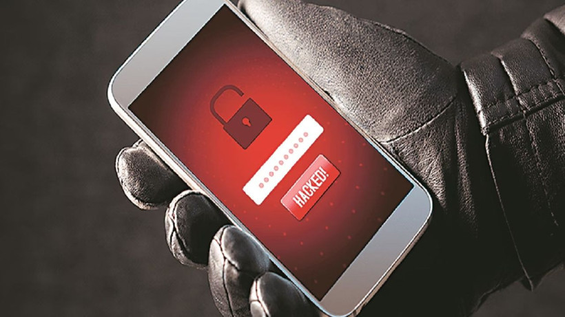 Banka hesaplarını boşaltıyor: Fabrika ayarlarına dönmek bile çözüm değil - Resim: 2