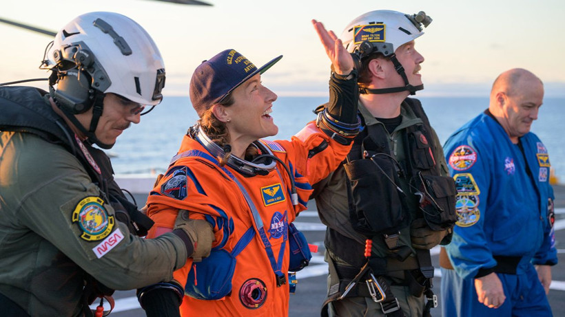 Tarihi görev sona erdi: Dünya'ya indiler… Herkes nefesini tutarak izledi - Resim: 12