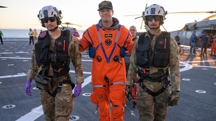 Tarihi görev sona erdi: Dünya'ya indiler… Herkes nefesini tutarak izledi - Resim: 6