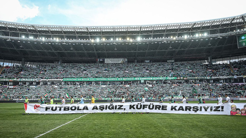 Böyle bir aşk görülmedi: Bursaspor taraftarı tribün dersi verdi - Resim: 4