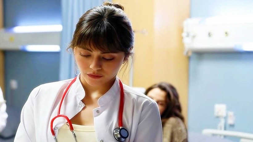 Doktor Başka Hayatta dizisi finalsiz bitiyor: İşte İbrahim Çelikkol ve Sıla Türkoğlu’nu veda ettiren karar - Resim: 8