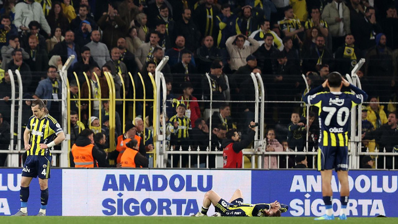 Fenerbahçe'nin 90+8'de yediği gol öncesi faul kararı doğru mu? Trio açıkladı - Resim: 3