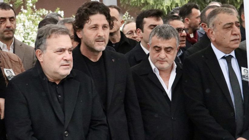 Trabzonspor'un eski başkanı Atay Aktuğ son yolculuğuna uğurlandı - Resim : 3