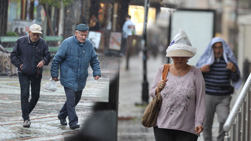 Edirne'de sağanak yağmur ilginç görüntülere neden oldu - Resim: 2